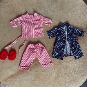 Pleasant company Molly robe set